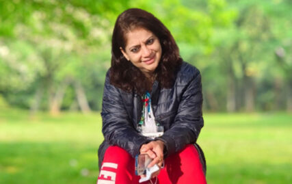 ‘i-am-not-an-alien’,-sonu-anand-sharma’s-journey-with-deafness-–-herzindagi-english