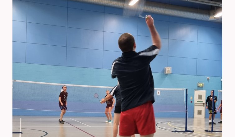 southend-and-district-badminton-association-–-week-5-6-–-yellow-advertiser