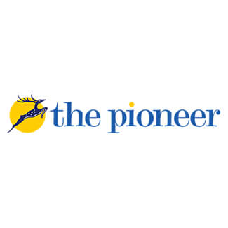 cm-interacts-with-players,-children-during-morning-walk-–-daily-pioneer