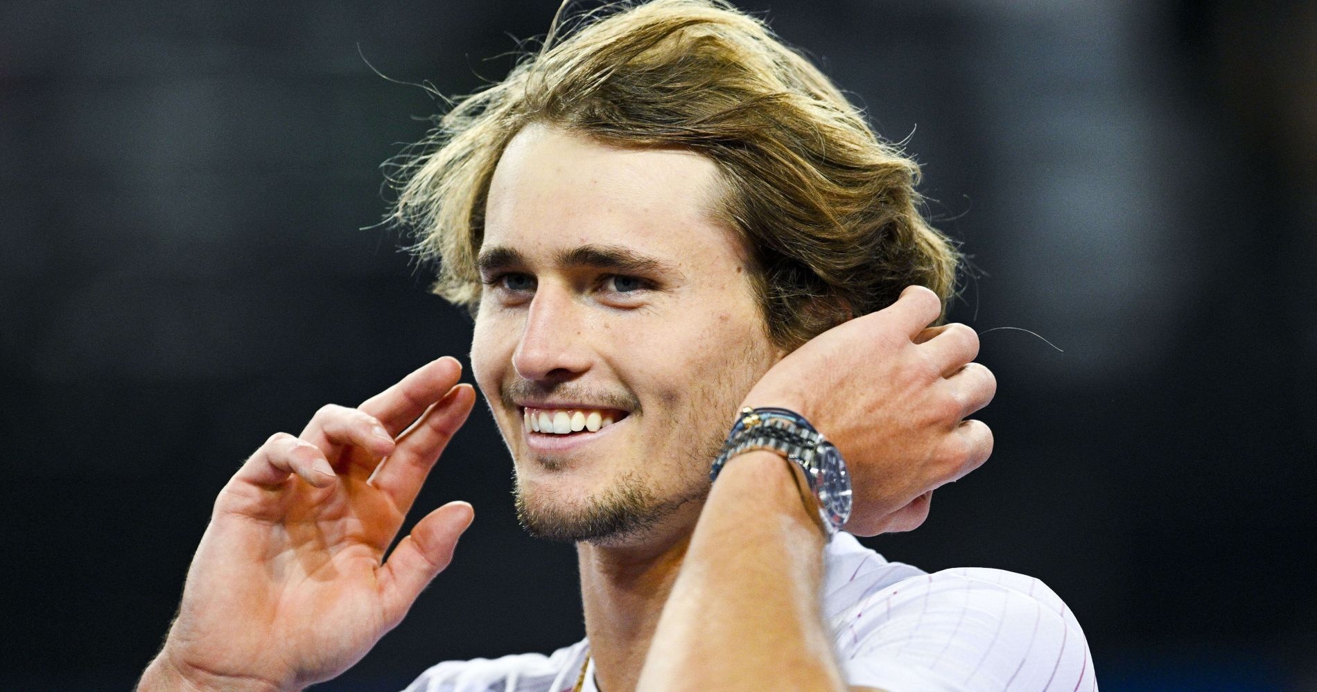 zverev-defeats-djokovic-to-help-hawks-to-world-tennis-league-win