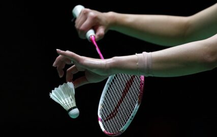 two-players-with-bwf-id-from-uae-participate-in-junior-nationals,-haryana-protest-–-news9-live