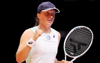 martina-navratilova-expects-iga-swiatek-to-defend-world-no.-1-status-in-2023-–-‘i-don’t-see-anyone-challenging’