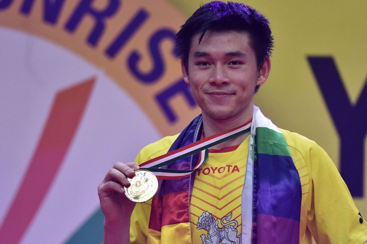 thailand-rising-star-vitidsarn-stuns-world-no.-1-axelsen-to-clinch-india-open-badminton-title-–-the-star-online