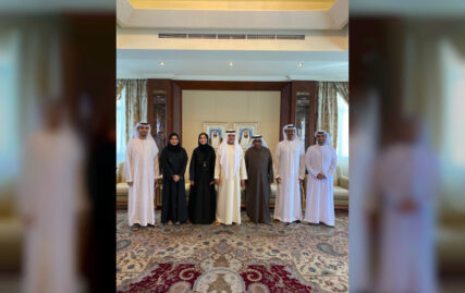 nahyan-bin-mubarak-briefed-on-uae-badminton-federation-–-وكالة-أنباء-الإمارات