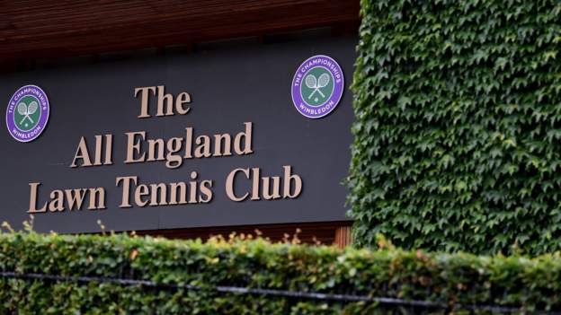 wimbledon:-wta-could-halve-fines-imposed-on-lta-and-all-england-club-for-banning-russian-players