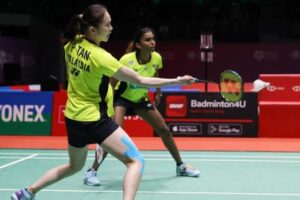 badminton:-pearly-thinaah-reach-german-open-semi-finals
