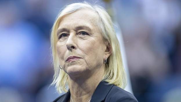 martina-navratilova:-tennis-legend-says-she-is-‘cancer-free’-after-treatment