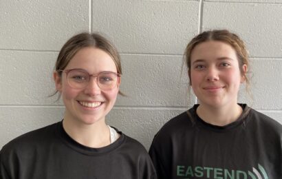 swac-athletes-advance-in-badminton-playoffs