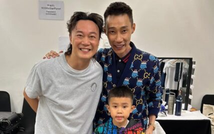 former-world-no.1-badminton-player-lee-chong-wei-meets-up-with-hk-singer-eason-chan-at-kl-concert