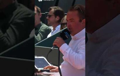 have-you-seen-an-umpire-do-this-before?!-