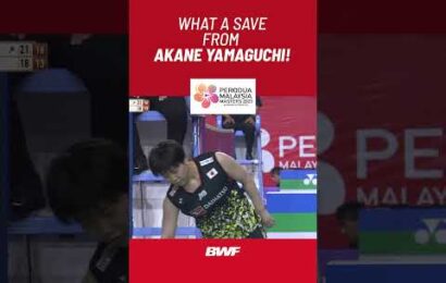 what-a-save-from-akane-yamaguchi!-#shorts-#badminton-#bwf