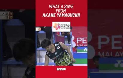 what-a-save-from-akane-yamaguchi!-#shorts-#badminton-#bwf
