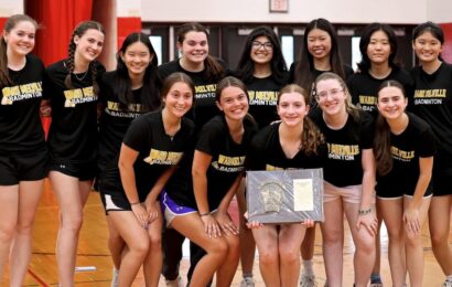 delaney-hart’s-win-gives-ward-melville-girls-badminton-the-suffolk-team-title