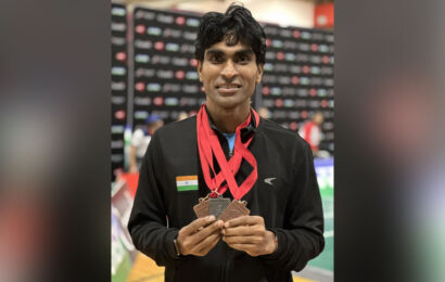 pramod-bhagat-wins-silver,-two-bronze-medals-in-canada-para-badminton-international