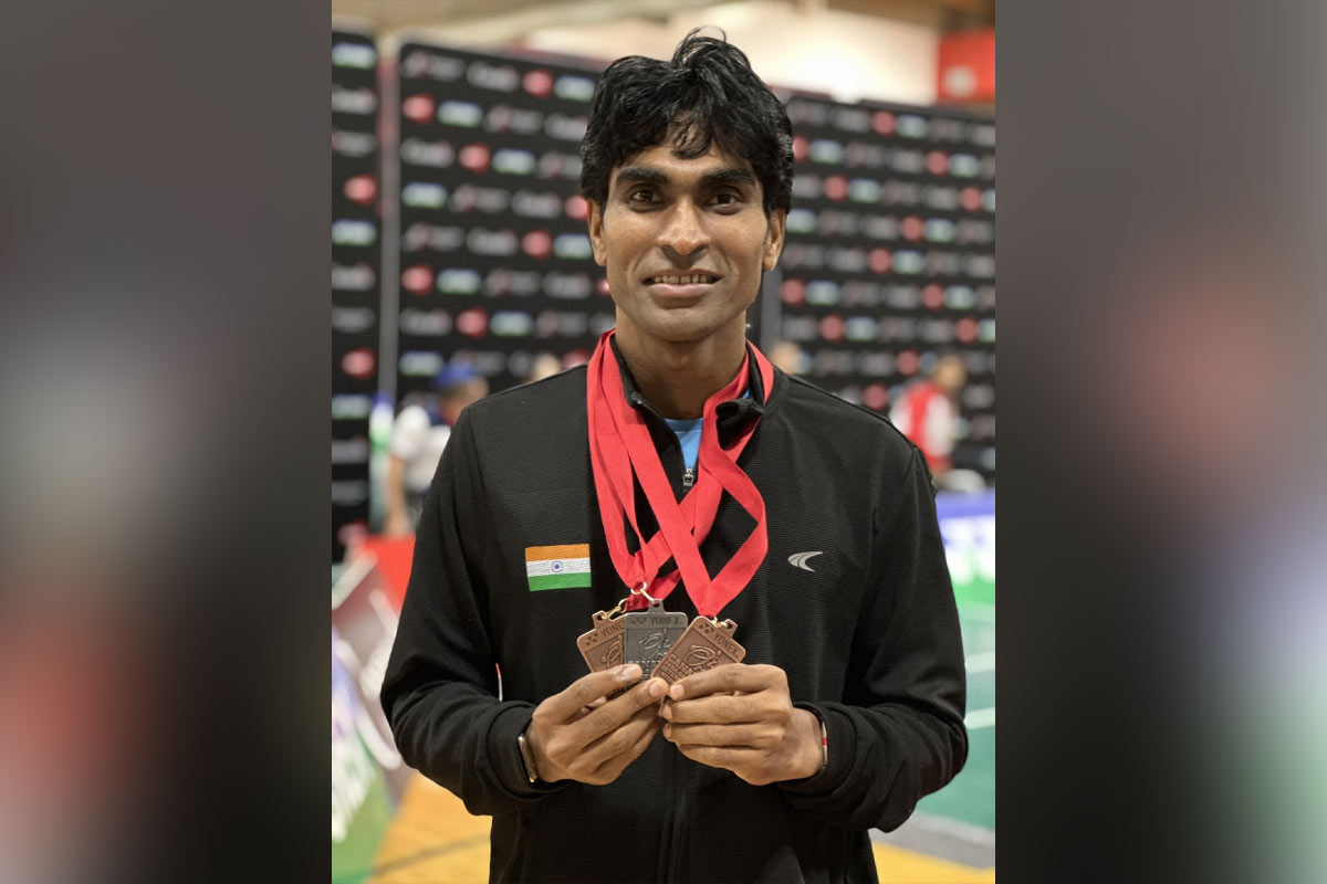 pramod-bhagat-wins-silver,-two-bronze-medals-in-canada-para-badminton-international