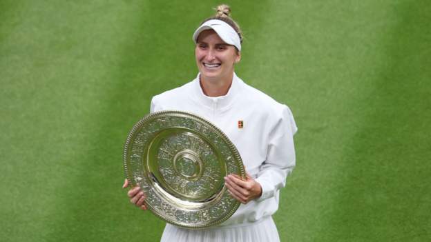 marketa-vondrousova:-wimbledon-champion-enters-wta-top-10-and-plans-strawberry-tattoo