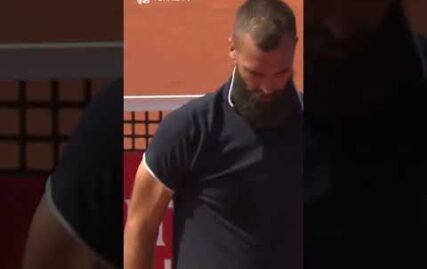 only-benoit-paire-could-hit-this-volley…🪄