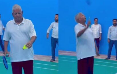watch-|-lalu-yadav-looks-full-of-energy-playing-badminton-months-after-surgery