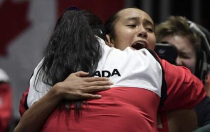 billie-jean-king-cup-finals-2023:-leylah-fernandez-sends-canada-through-to-semi-finals
