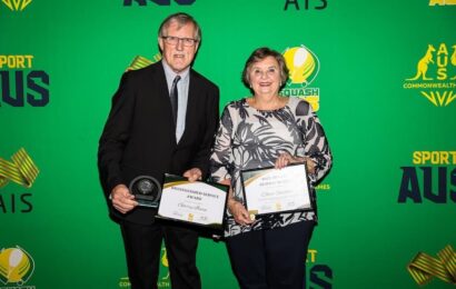 chair-of-masters-commission-irwin-and-top-referee-sinclair-honoured-at-squash-australia-awards