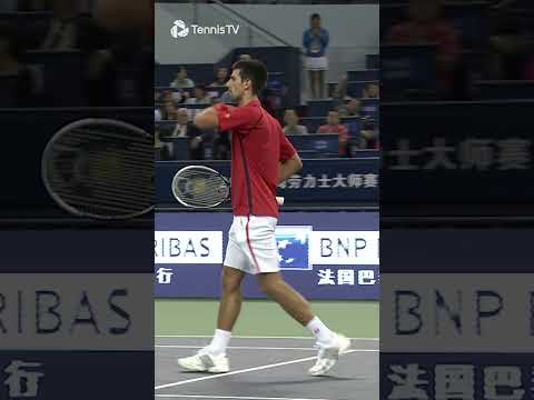 novak-djokovic-saves-5-clutch-championship-points-