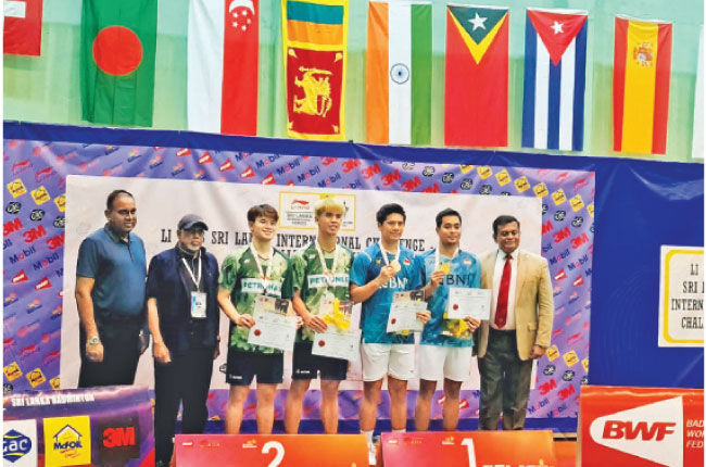 li-ning-international-badminton-attracts-over-300-shuttlers