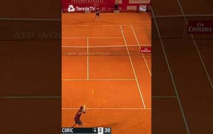nick-kyrgios-jump-forehand-️
