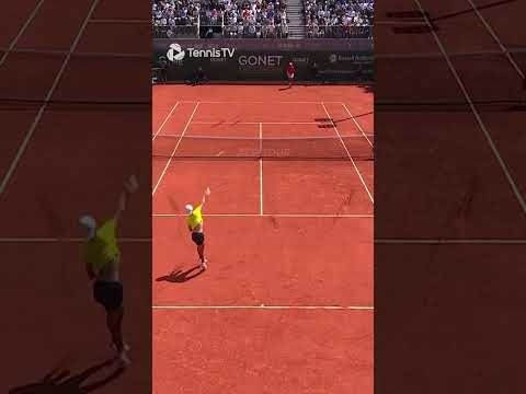 djokovic-steals-this-point-in-geneva!