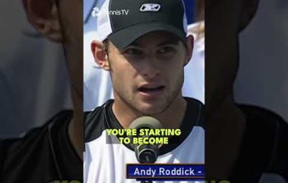 federer-*really*-annoyed-roddick-