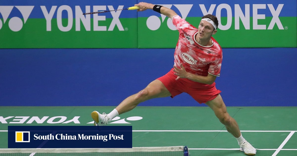 olympic-badminton-champion-axelsen-thrashes-hong-kong’s-lee,-wins-third-india-open-title