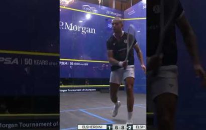 the-leisure-centre-boast-the-backhand-drop-‍