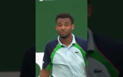 crazy-wind-gust-in-the-desert-halts-play-#tennisparadise-#atptour-#indianwells-#tennis