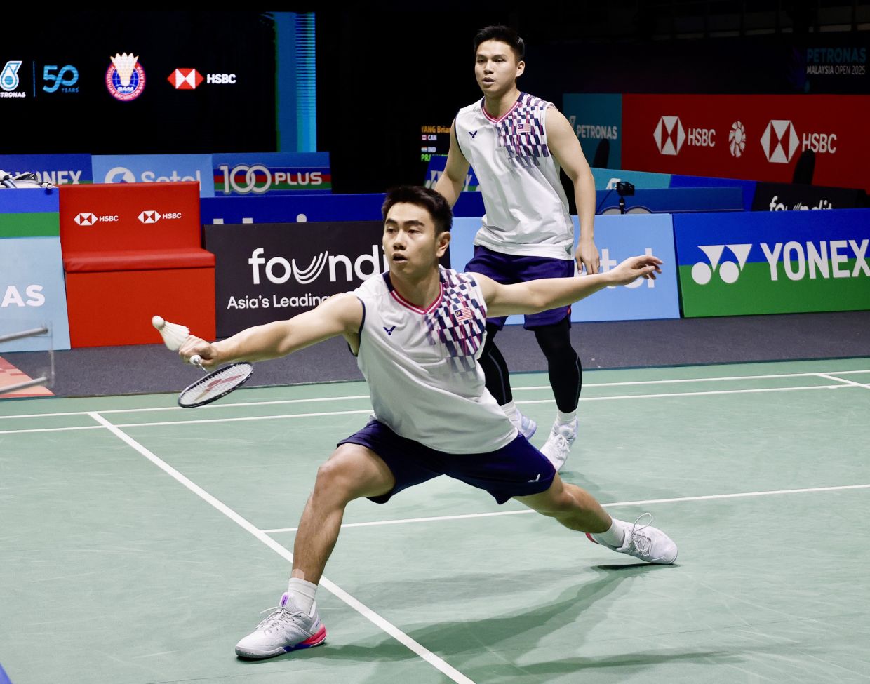 all-england-jinx-continues-for-sze-fei-izzuddin