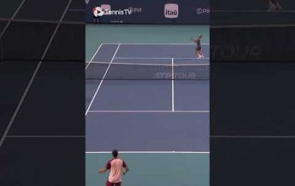 how-did-carlos-alcaraz-win-this-point?!-