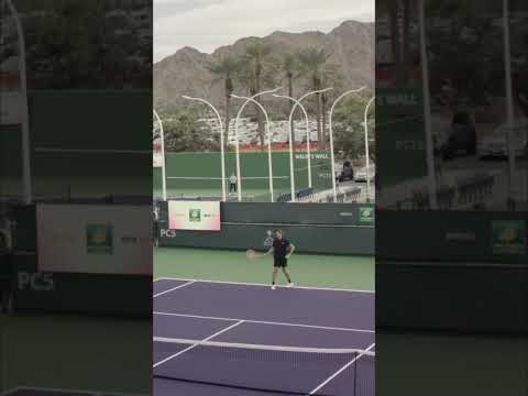 taylor-fritz-training-on-tour