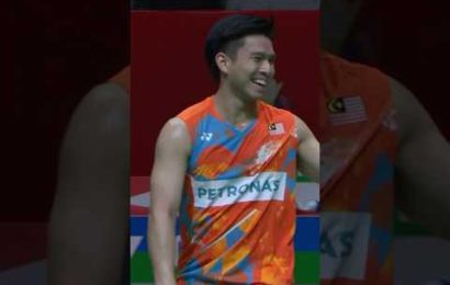 net-play-so-smooth,-you-get-a-and-from-your-opponent.-#badminton