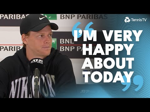 jannik-sinner-reacts-to-his-first-match-back-vs-navone-|-rome-2025
