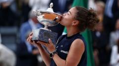 paolini-ends-wait-for-home-winner-of-italian-open