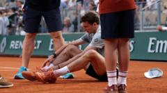 nasty-fall-helps-fearnley-set-up-norrie-meeting