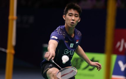 badminton:-loh-kean-yew-loses-to-france’s-christo-popov-in-singapore-open-quarter-finals
