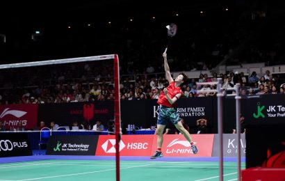 china’s-chen-yufei,-thailand’s-kunlavut-vitidsarn-claim-singles-titles-at-kff-s’pore-badminton-open
