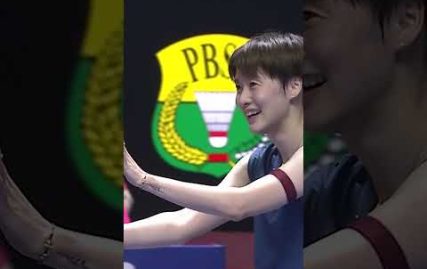 great-reaction!-#shorts-#badminton-#bwf