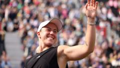 kartal-wins-and-raducanu-&-boulter-team-up-as-women-return-to-queen’s