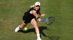 kartal-overpowered-by-anisimova-in-queen’s-last-16