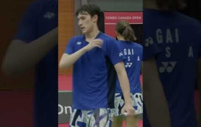 a-perfect-defensive-shot!-#shorts-#badminton-#bwf